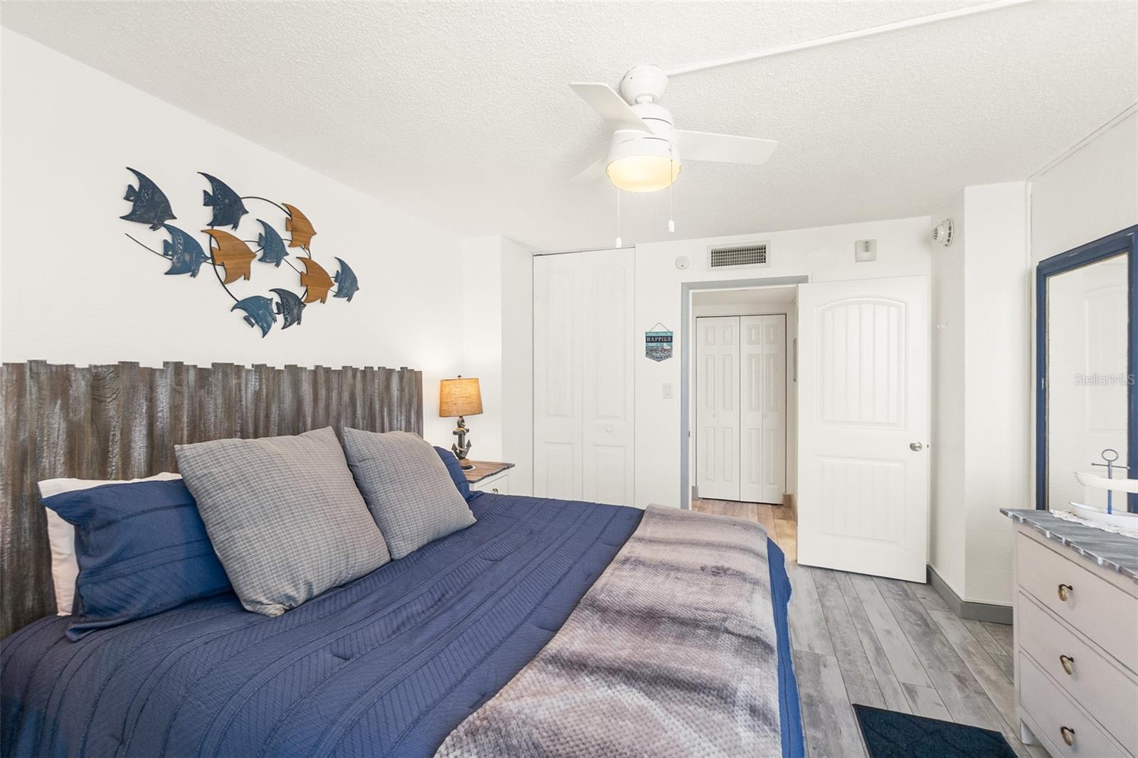 OCEANS 1 - Residential