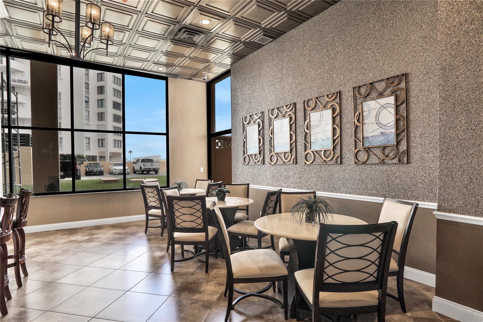 OCEANS 1 - Residential