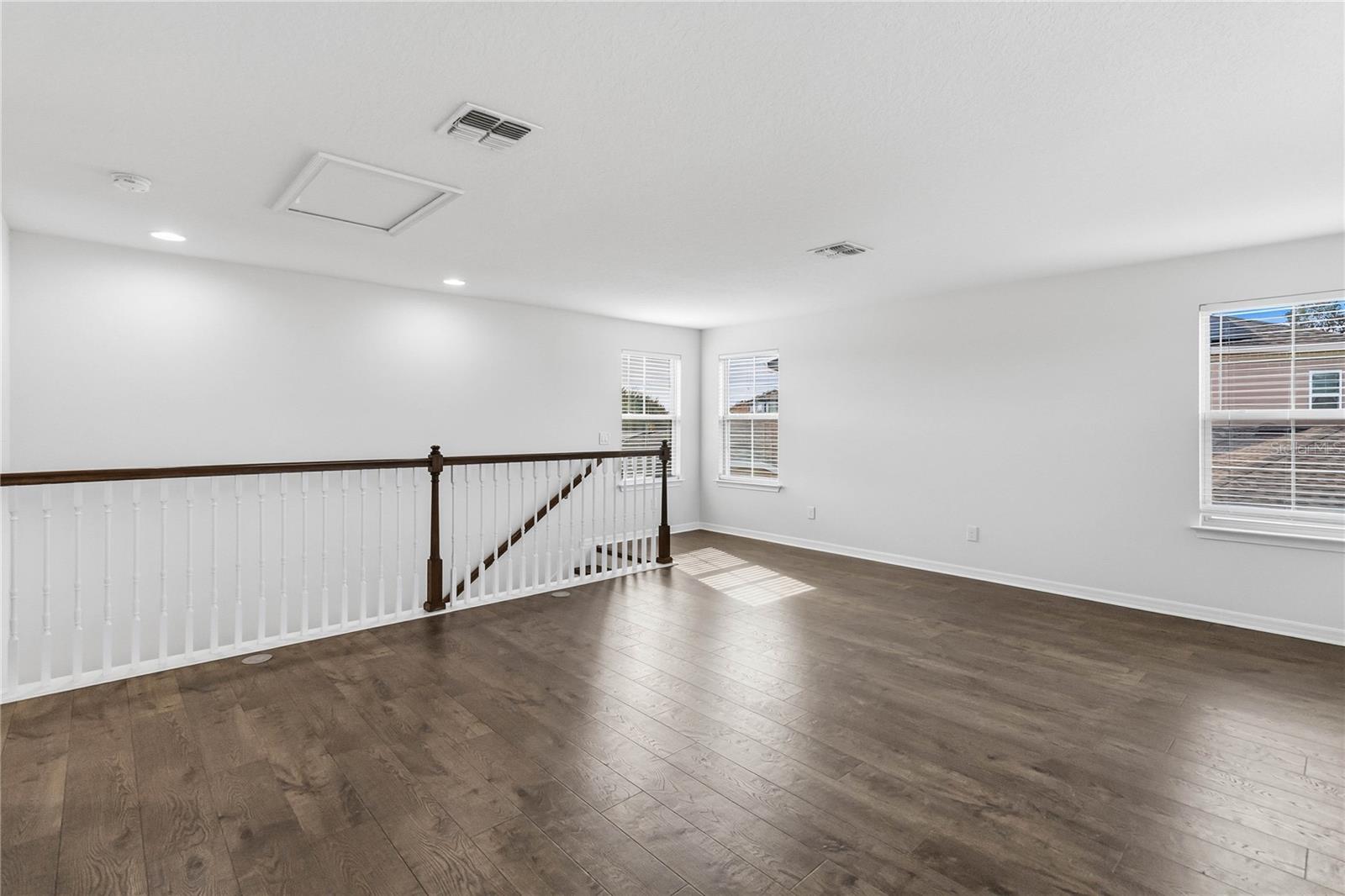 WATERSIDE AT JOHNS LAKE - Residential