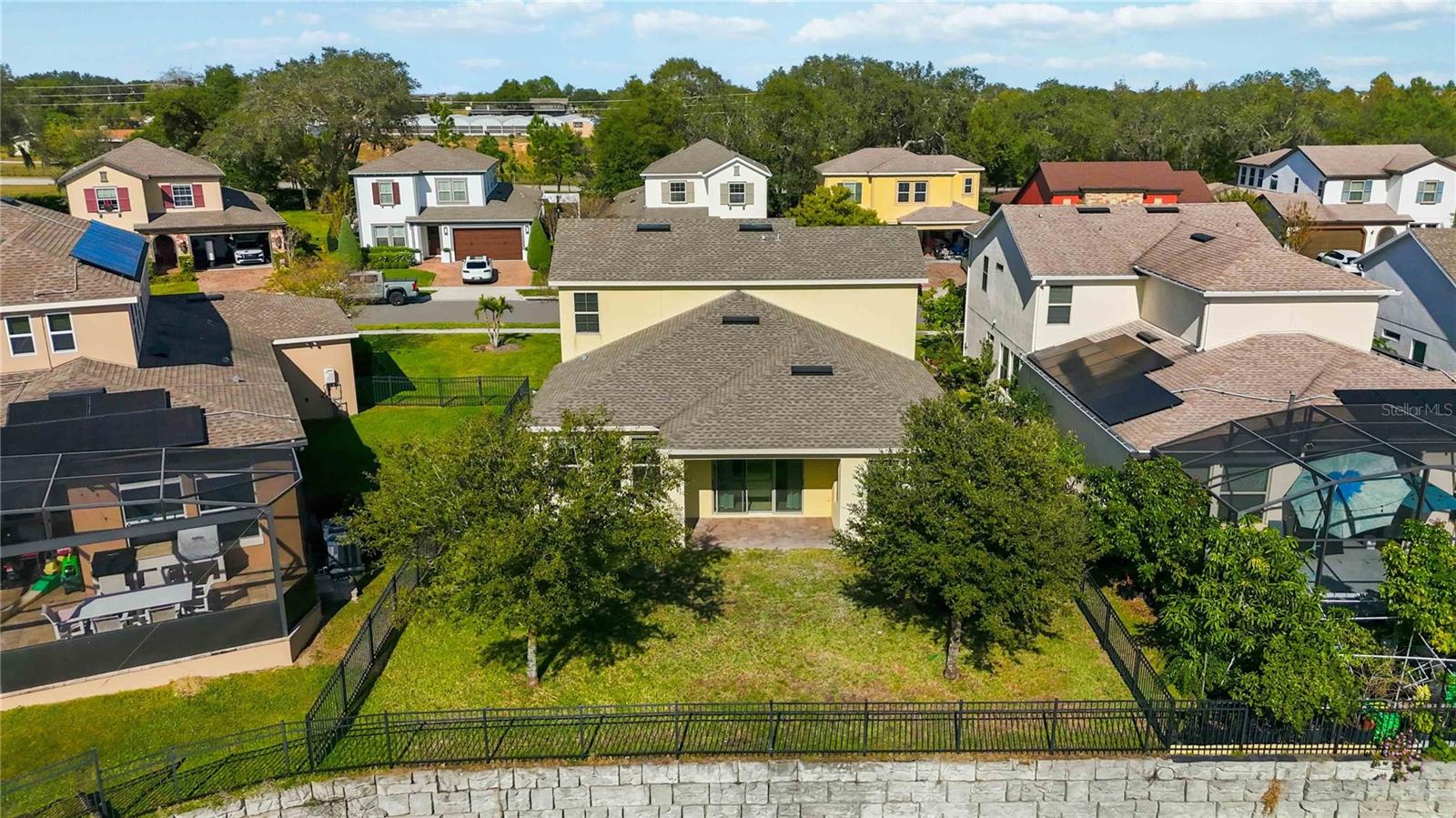 WATERSIDE AT JOHNS LAKE - Residential
