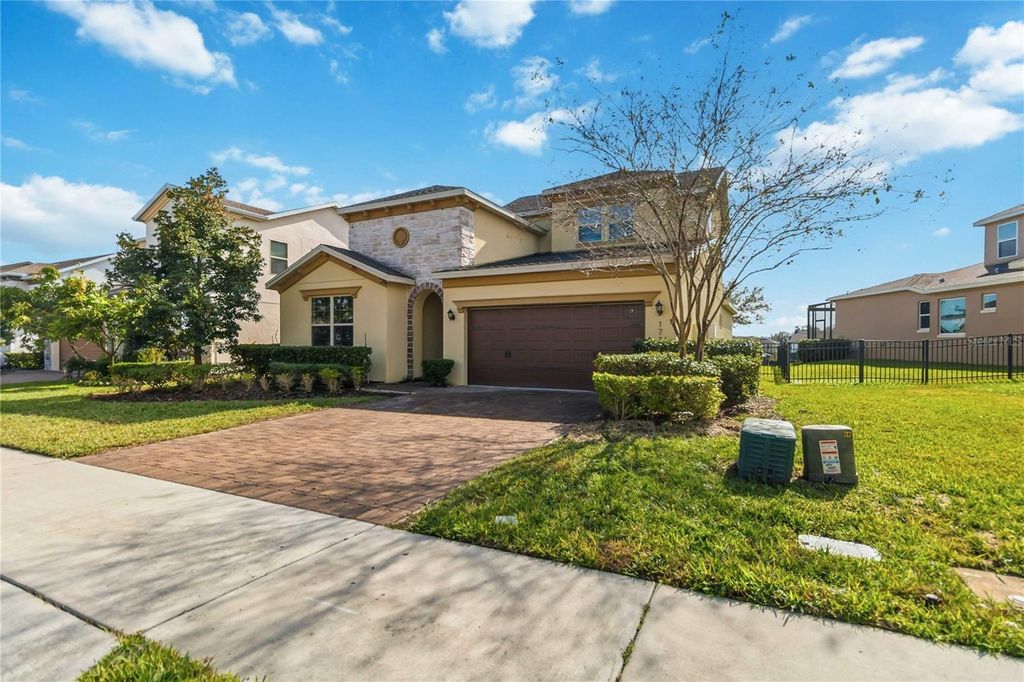 Photo of 17344 Bal Harbour Drive, Winter Garden, FL 34787 (MLS # O6367040)