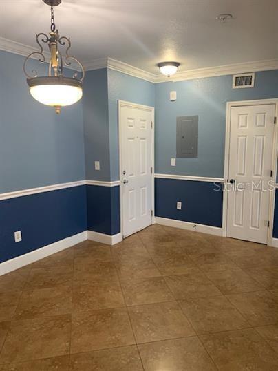 204 E SOUTH STREET 5057