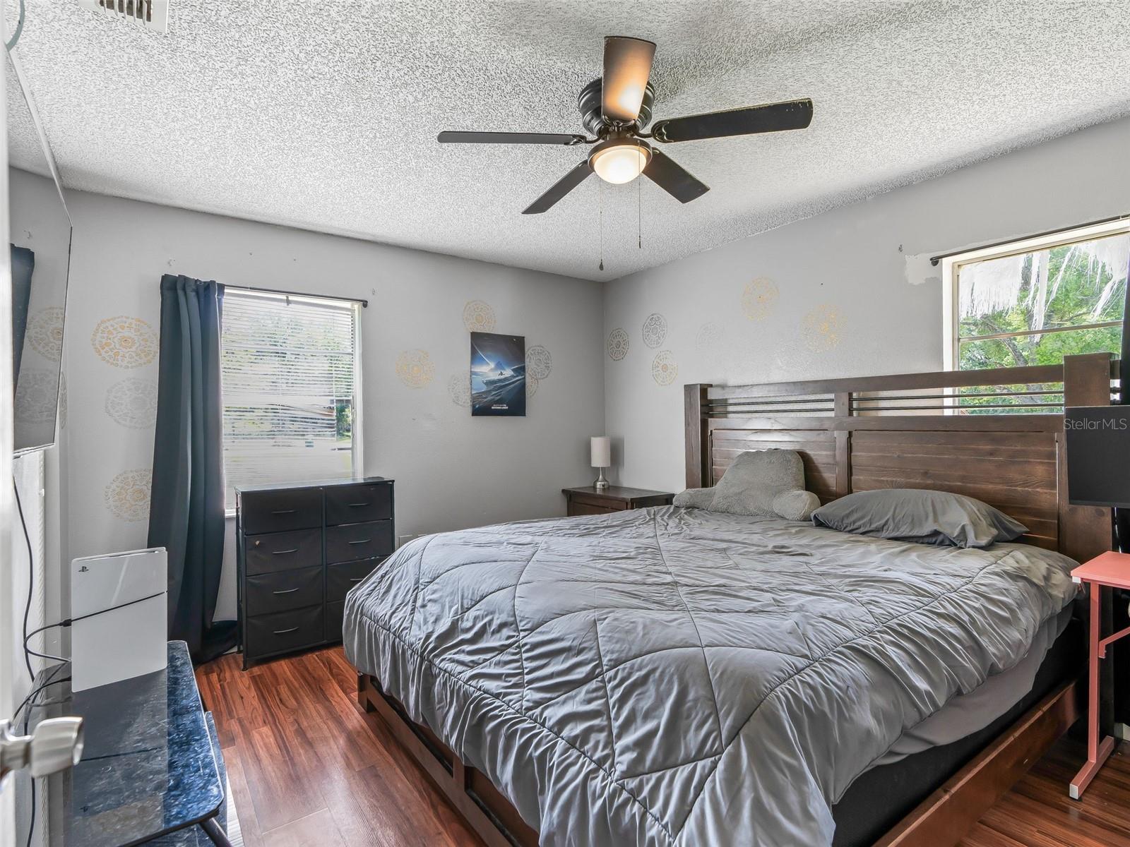 LADY LAKE APRIL HILLS - Residential