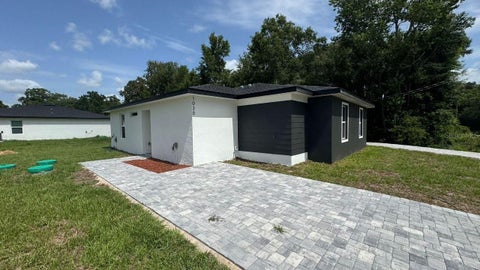 Tiny photo for 1030 NW 57th Court #1032, Ocala, FL 34482 (MLS # S5152551)