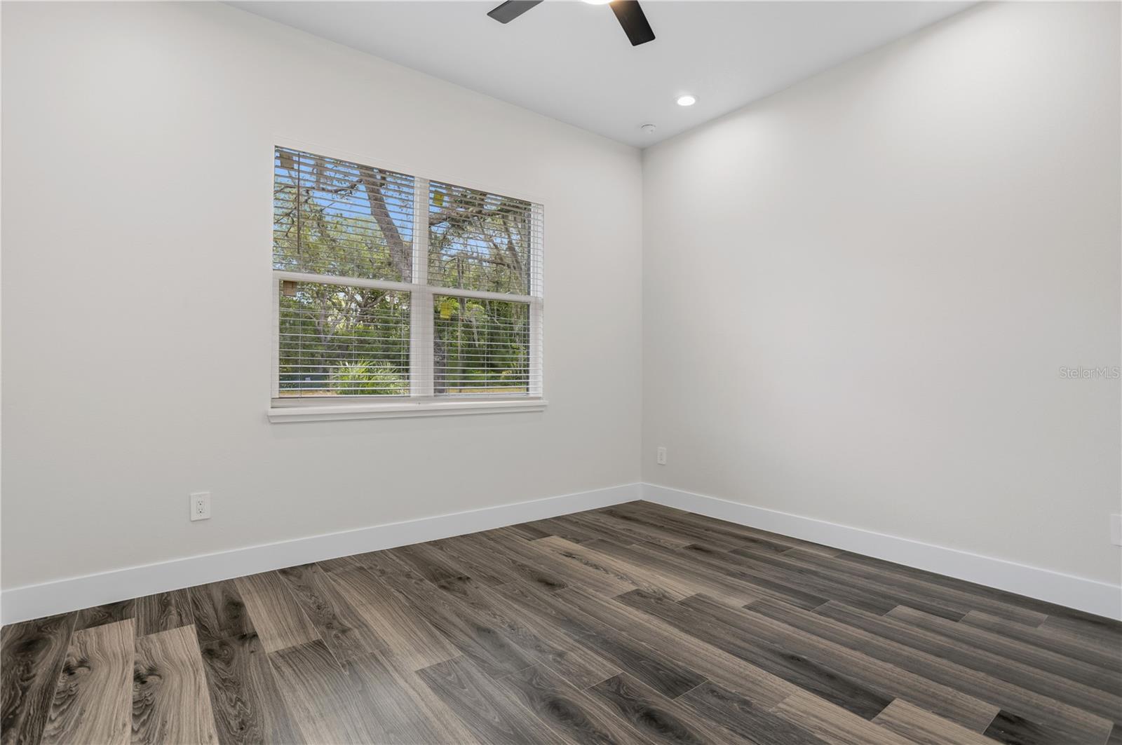 ROYAL TRAILS UNIT 01 - Residential