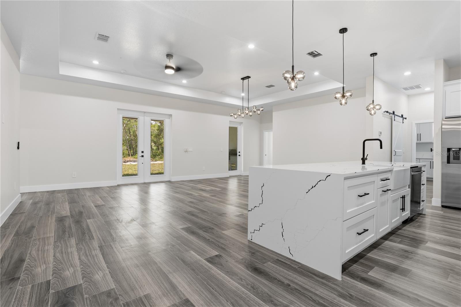 ROYAL TRAILS UNIT 01 - Residential