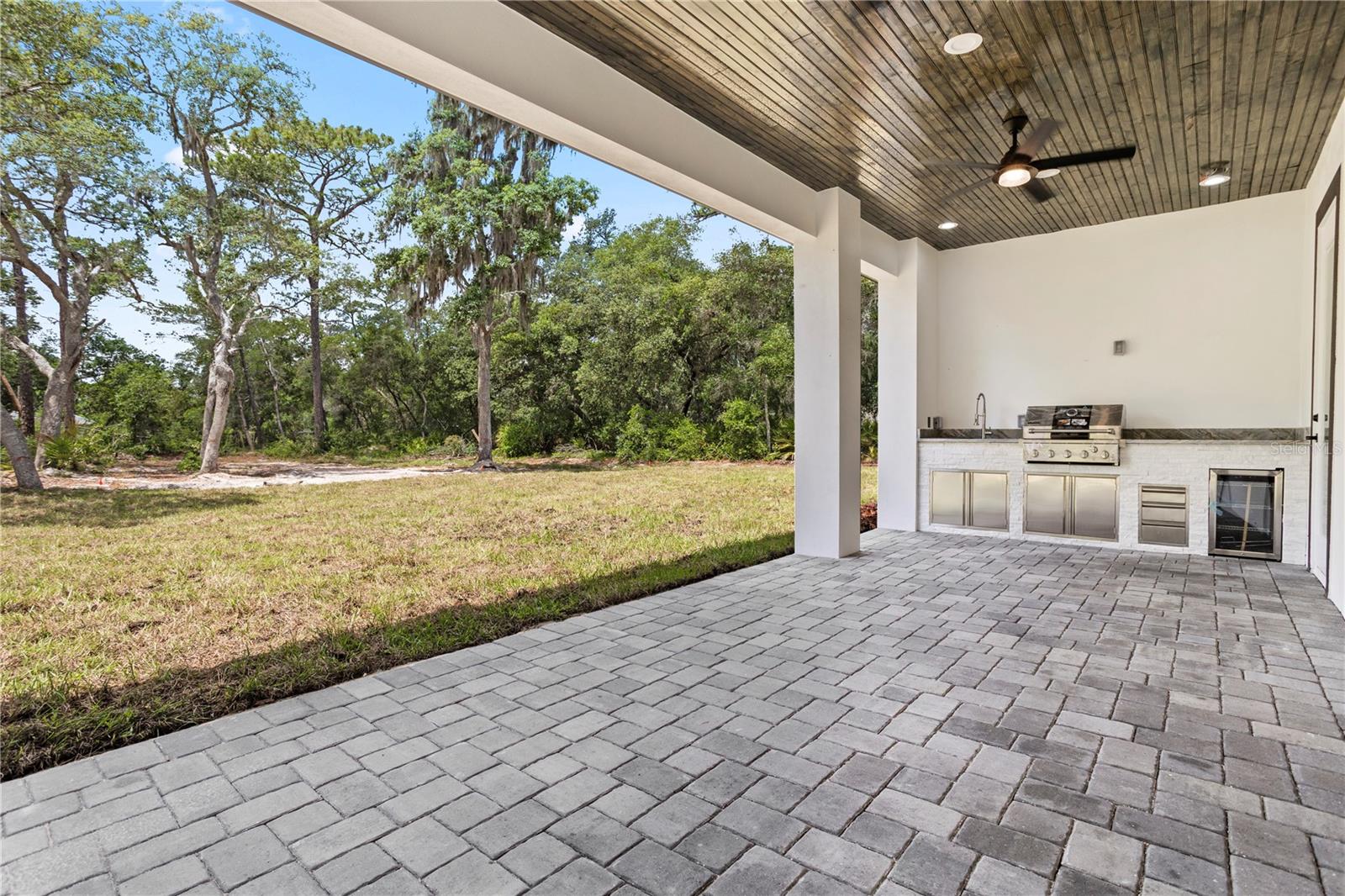 ROYAL TRAILS UNIT 01 - Residential