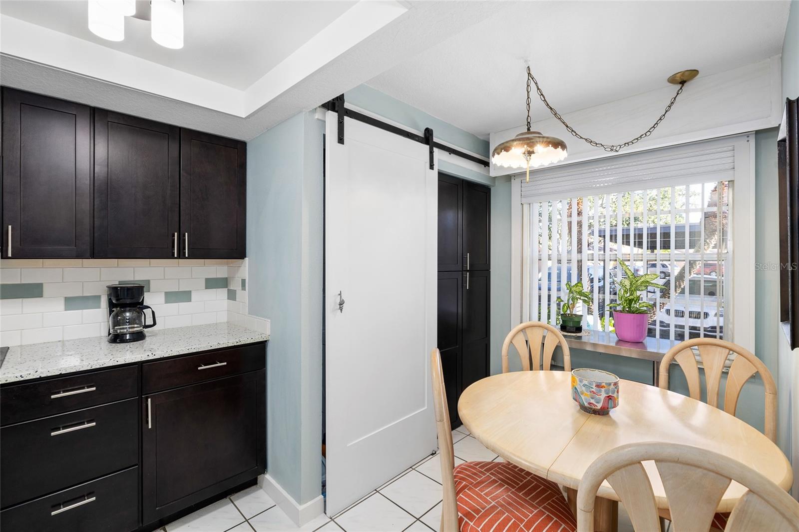 HOLIDAY LAKE VILLAS CONDO - Residential