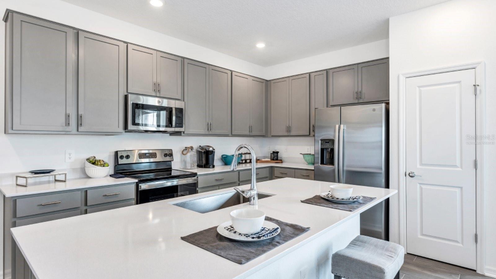 RIVINGTON 34S - Residential