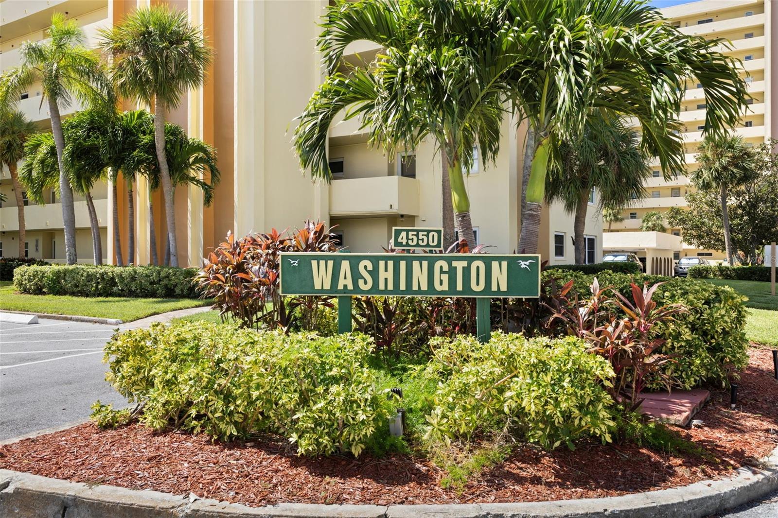 WASHINGTON TOWERS THE CONDO - Residential