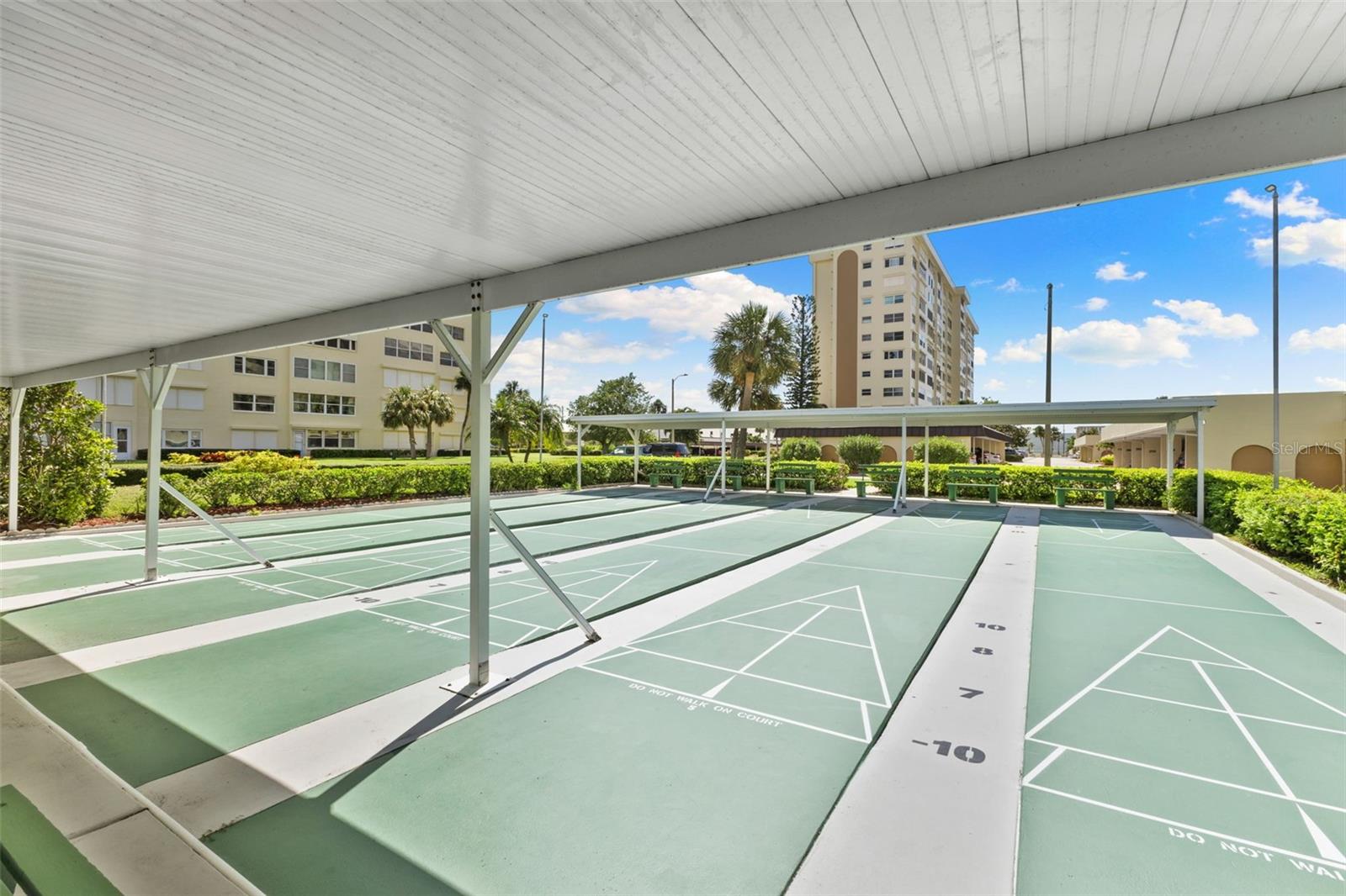 WASHINGTON TOWERS THE CONDO - Residential