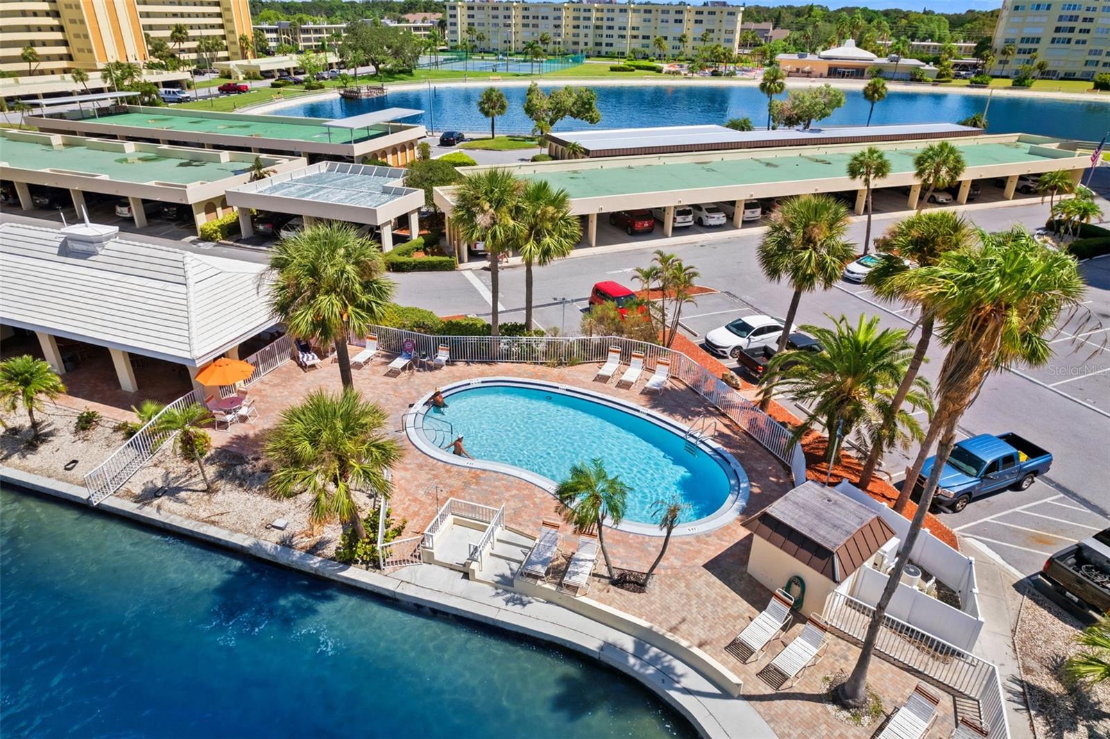 4550 COVE CIRCLE 501