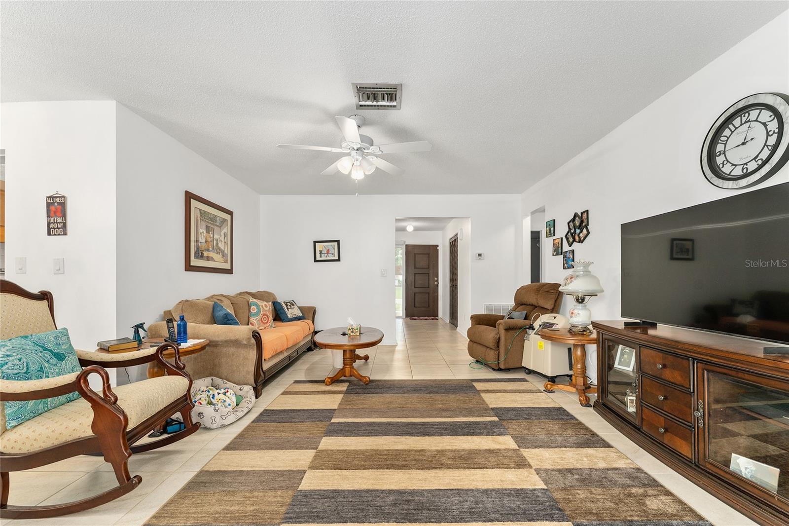 3814 NE 17TH STREET CIRCLE