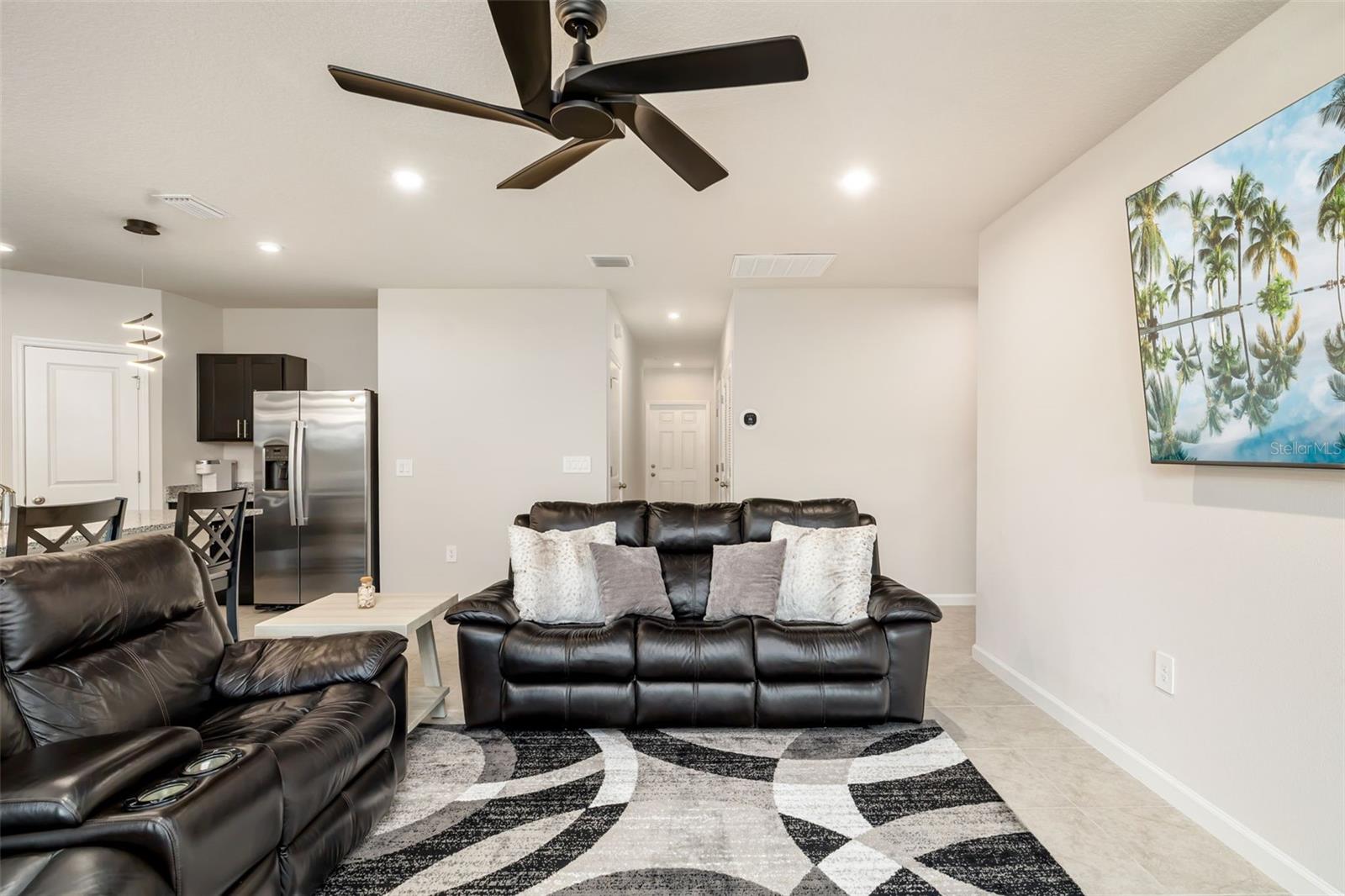 HILLWOOD PH I, II & III - Residential