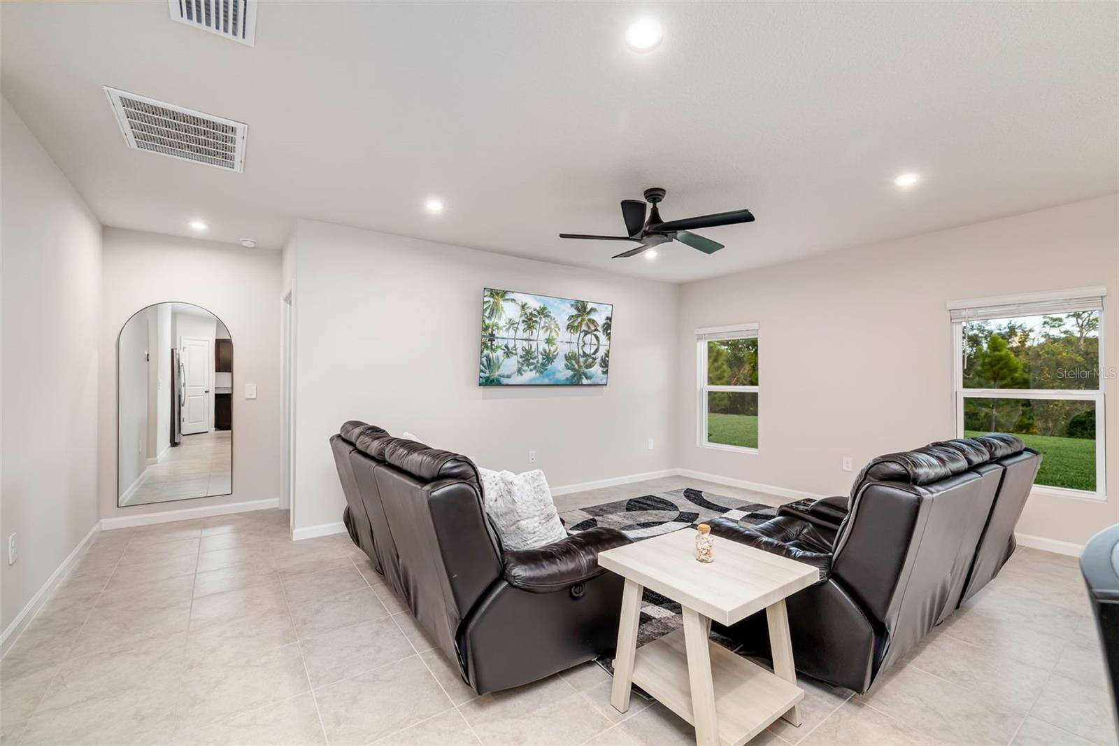 HILLWOOD PH I, II & III - Residential