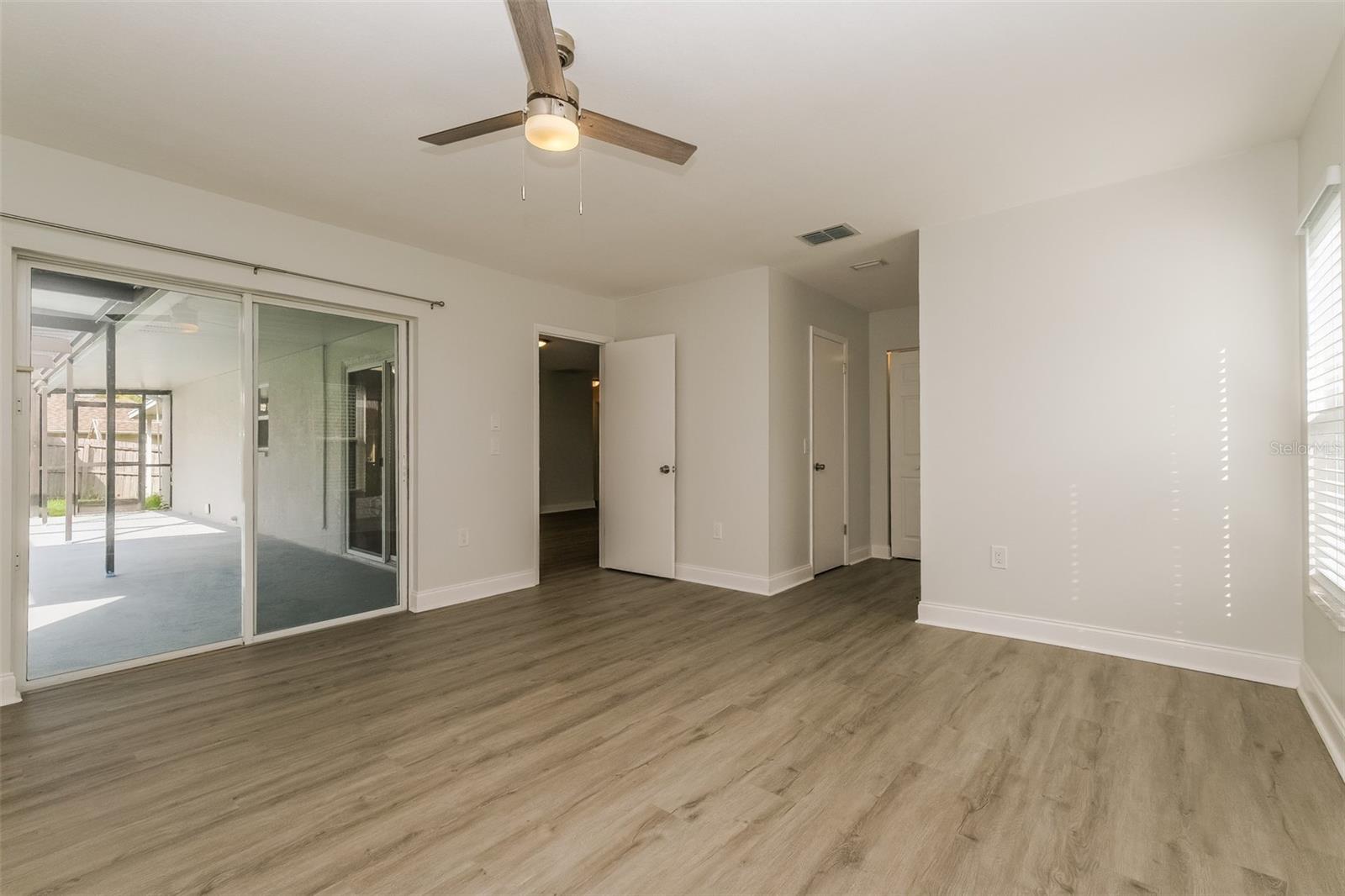 SPRING HILL - Residential Lease