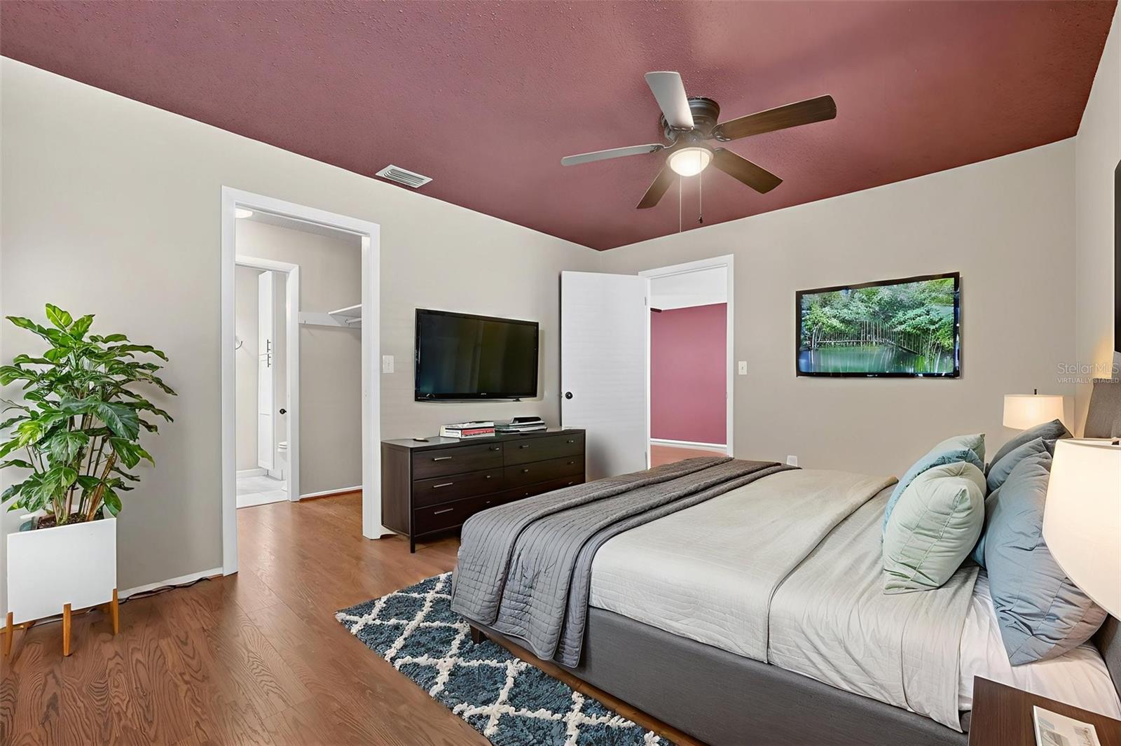 LAKE BUCKEYE CONDO - Residential