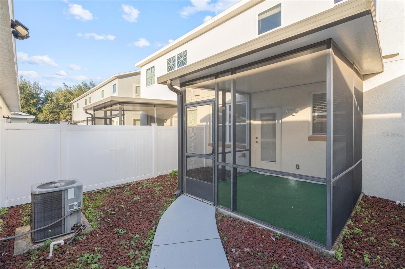 WICKHAM PARK 04 05 06 09 10 11 12 01 - Residential