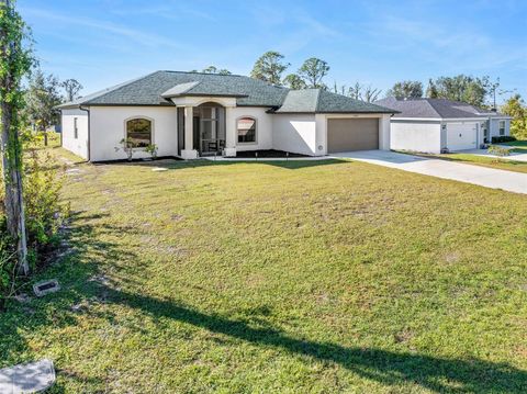 A home in PORT CHARLOTTE