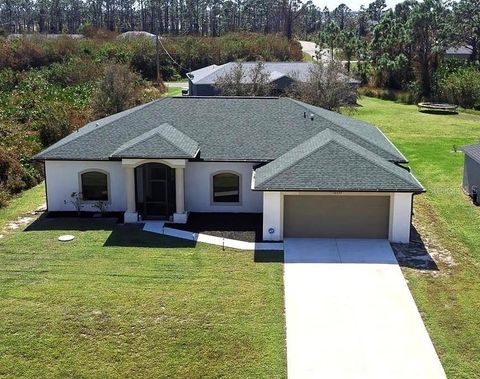 A home in PORT CHARLOTTE