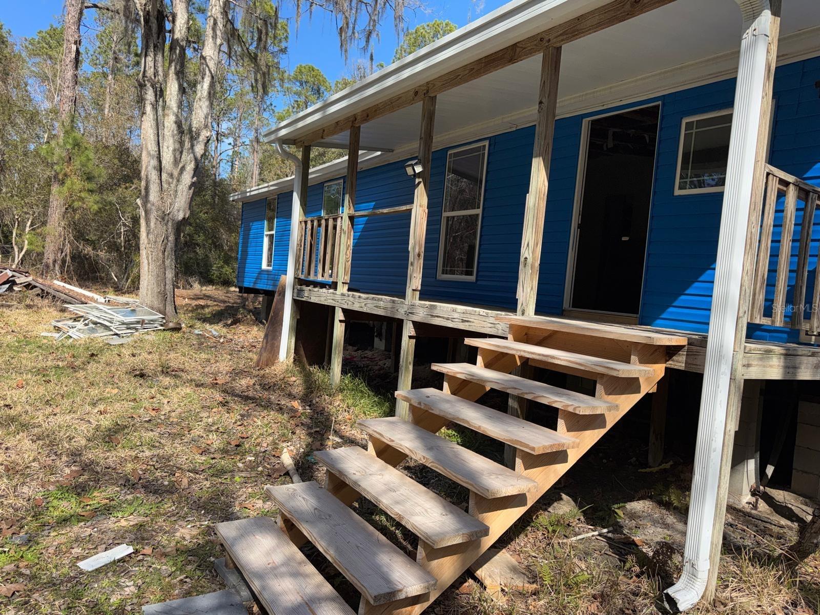 BLACK SINK PRAIRIE CAMPSITE - Residential