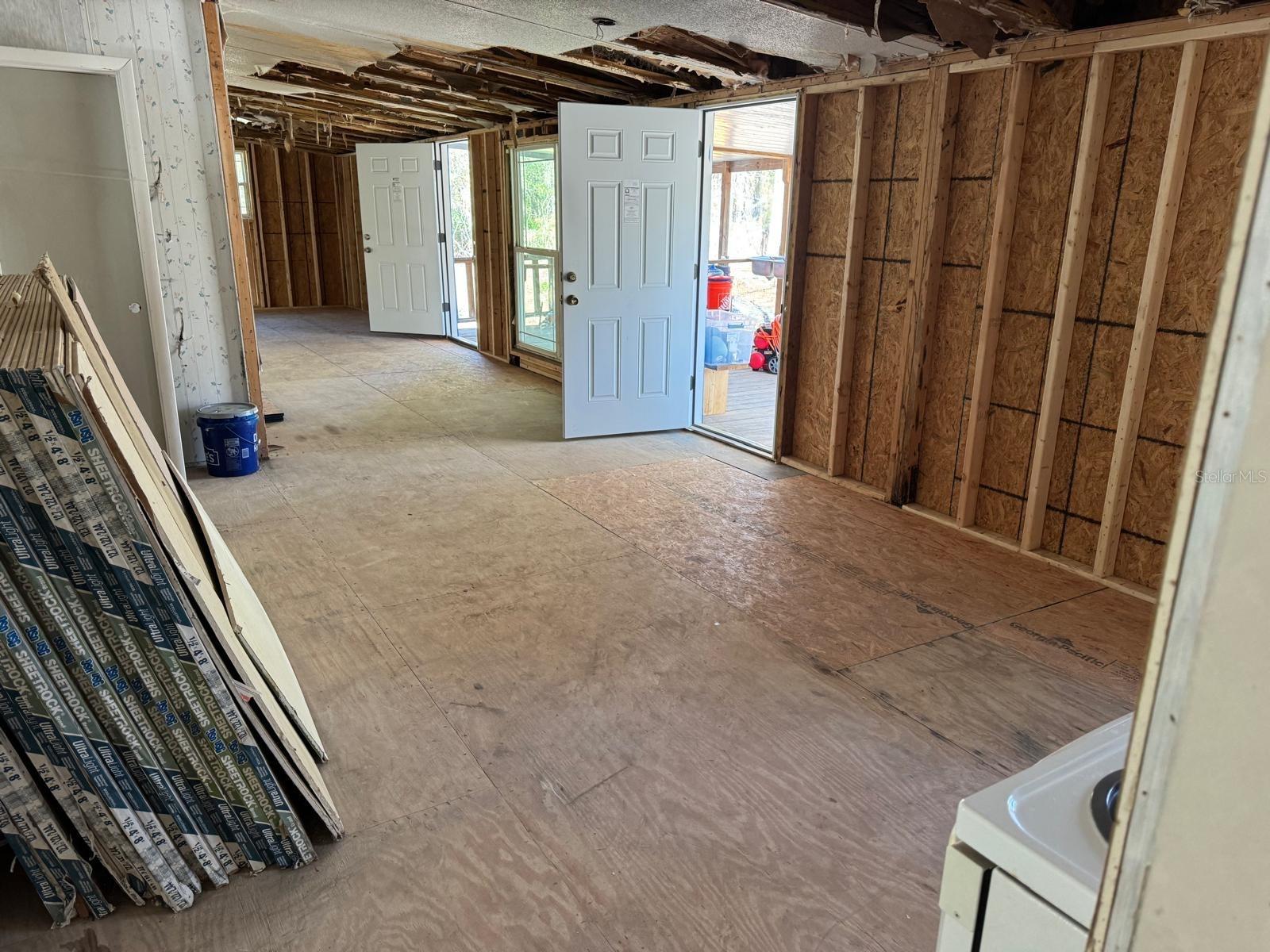 BLACK SINK PRAIRIE CAMPSITE - Residential