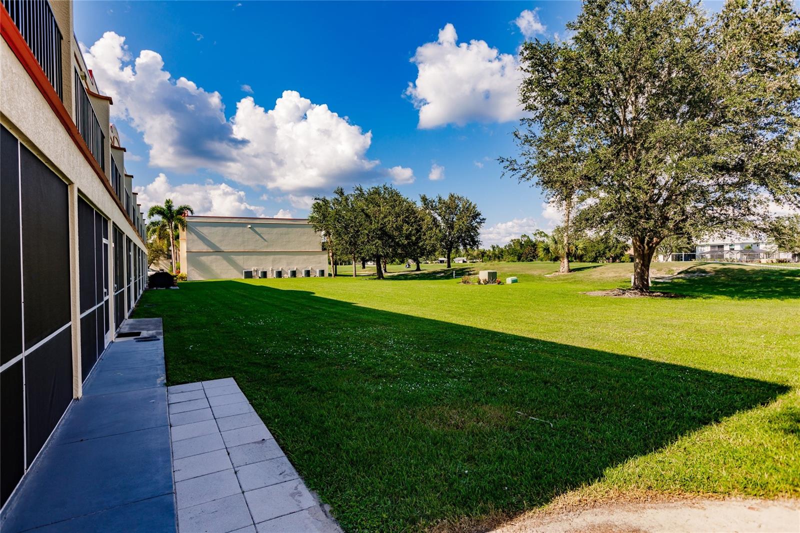 TOWNHOMES DEEP CREEK TR D - Residential