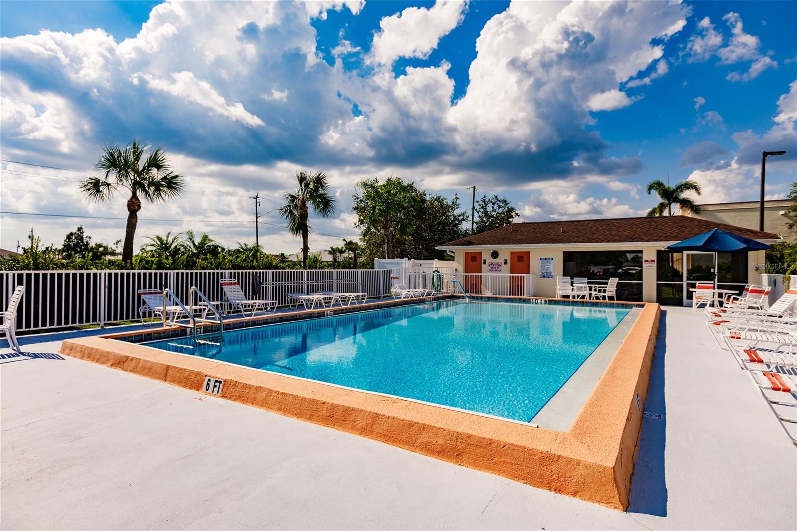 TOWNHOMES DEEP CREEK TR D - Residential