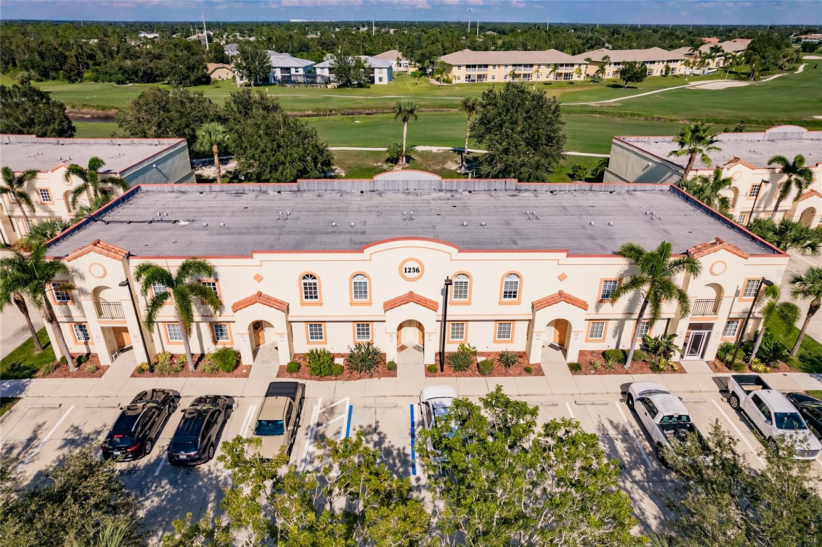 TOWNHOMES DEEP CREEK TR D - Residential