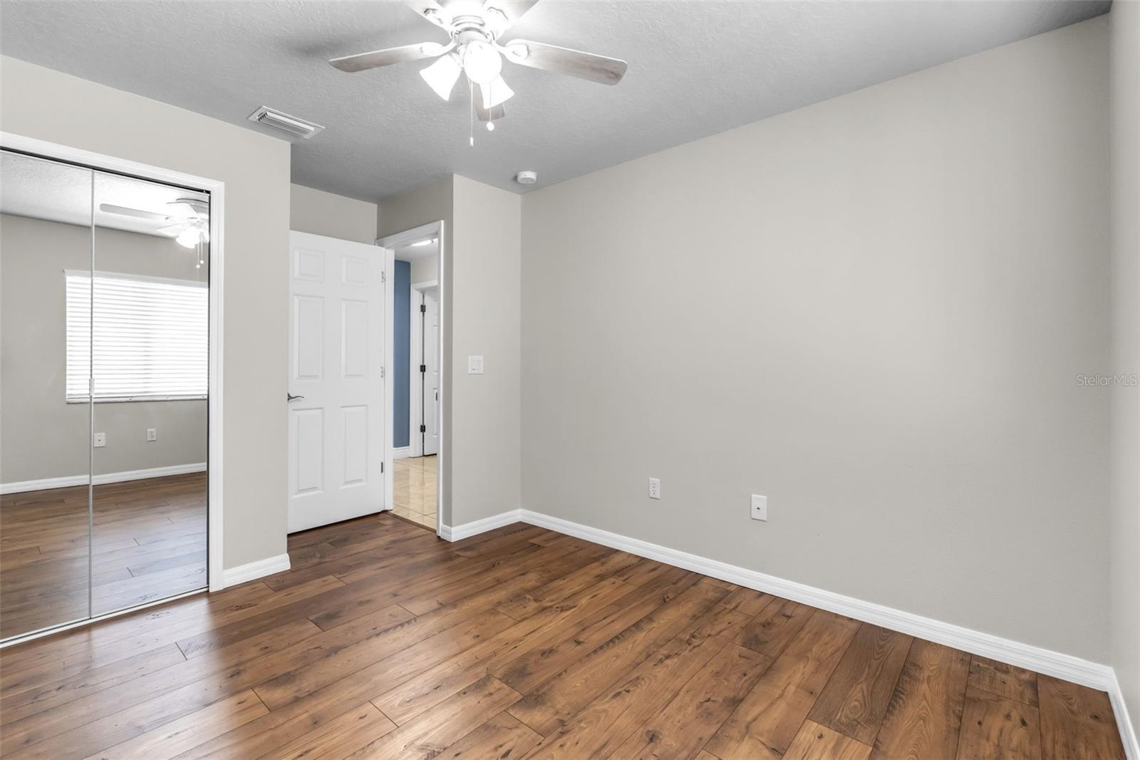 NORTHWOOD - Residential