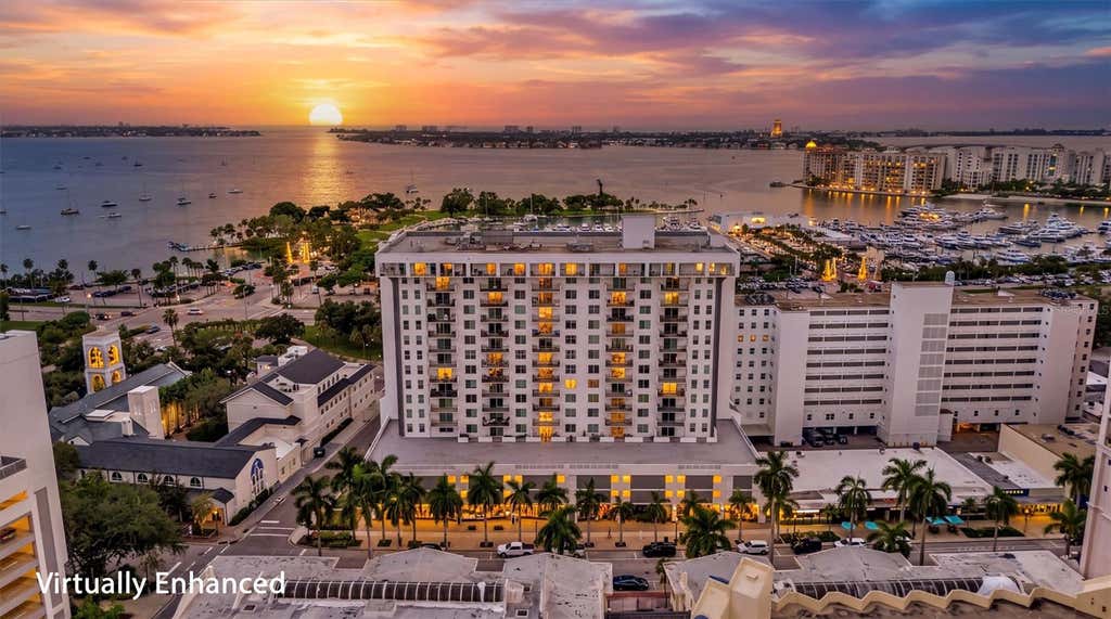 Photo of 101 S Gulfstream Avenue #14D, Sarasota, FL 34236 (MLS # A4702950)