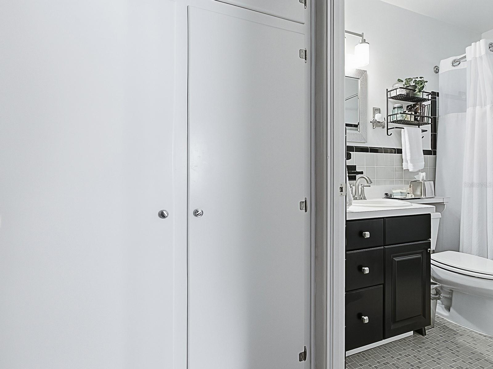 THREE LAKES SUB - Residential