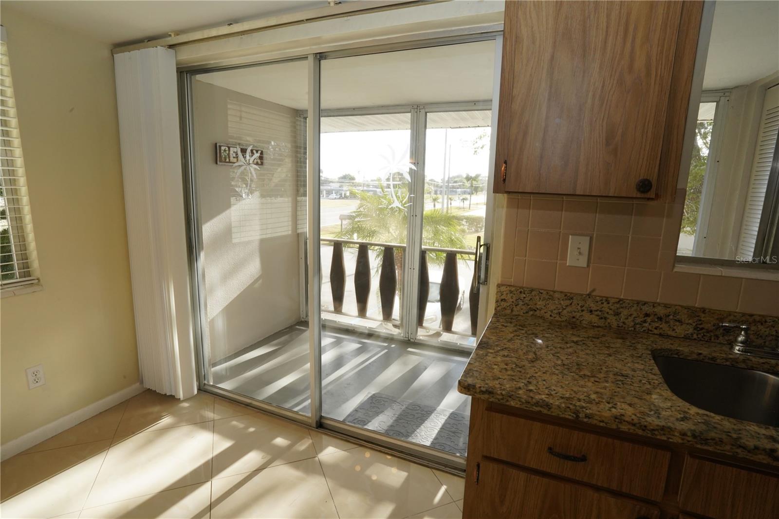 FAIRWAYS CONDO PH 01 - Residential