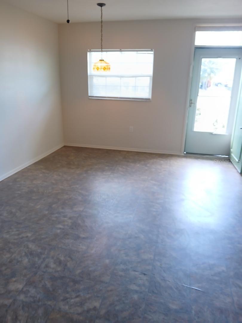 1433 S BELCHER ROAD F5