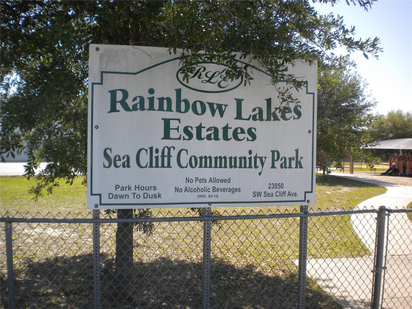 RAINBOW LAKES ESTATE - Land