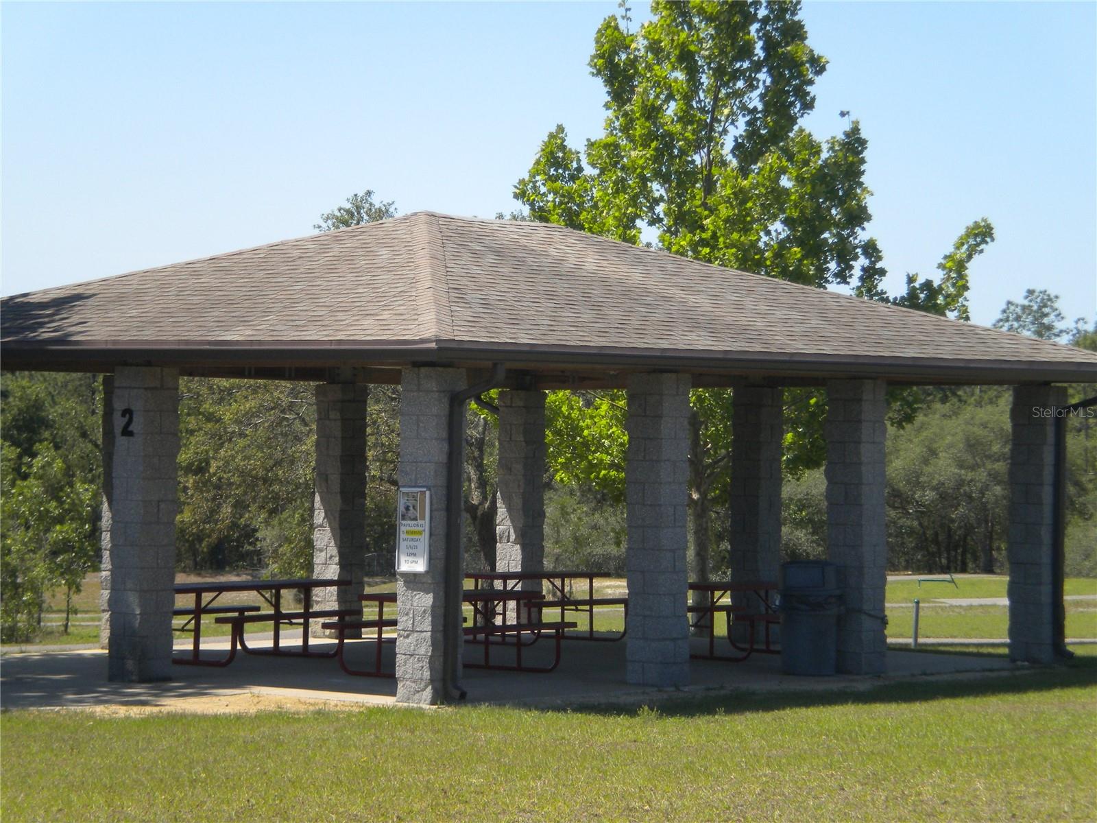 RAINBOW LAKES ESTATE - Land