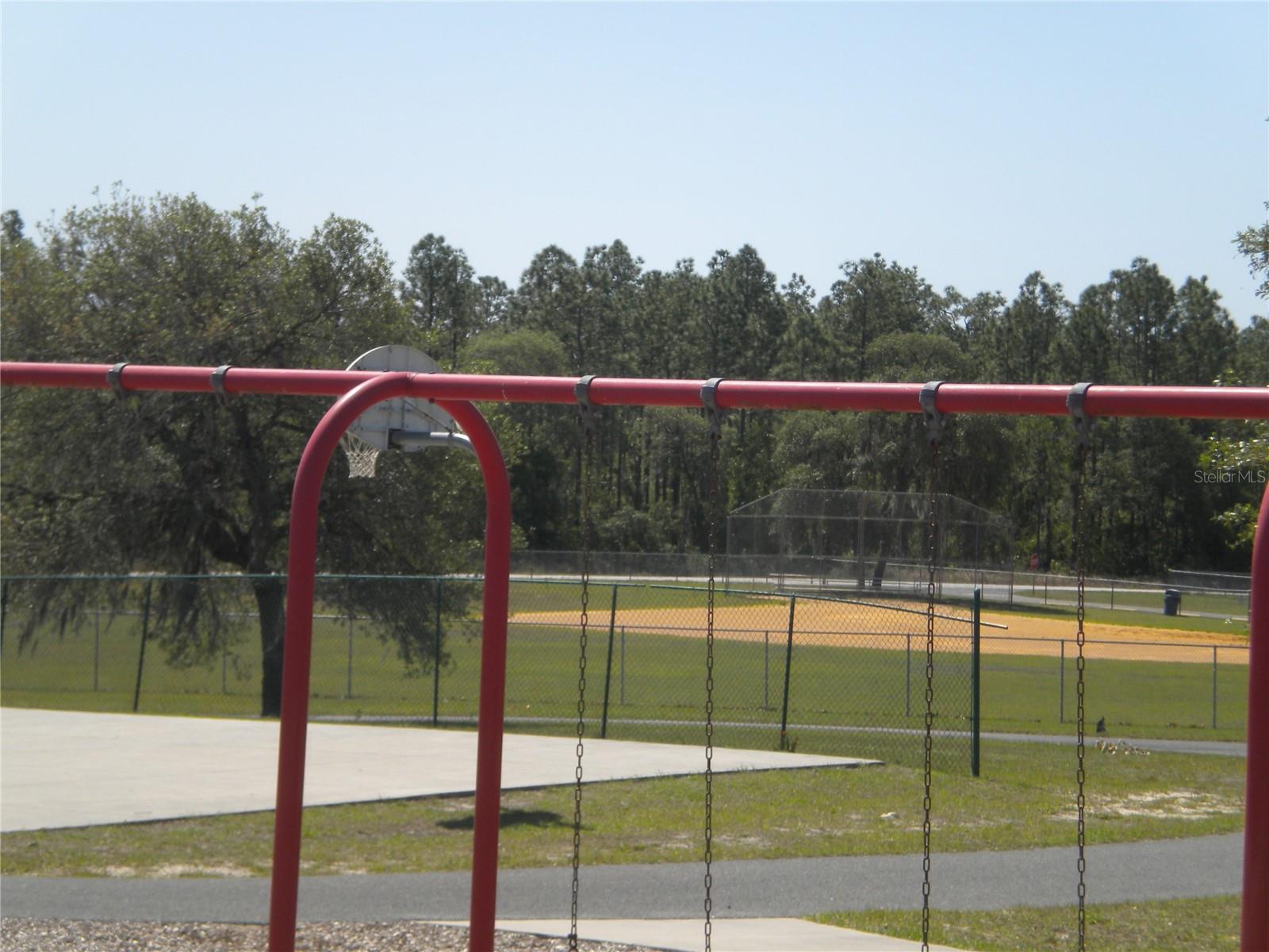 RAINBOW LAKES ESTATE - Land