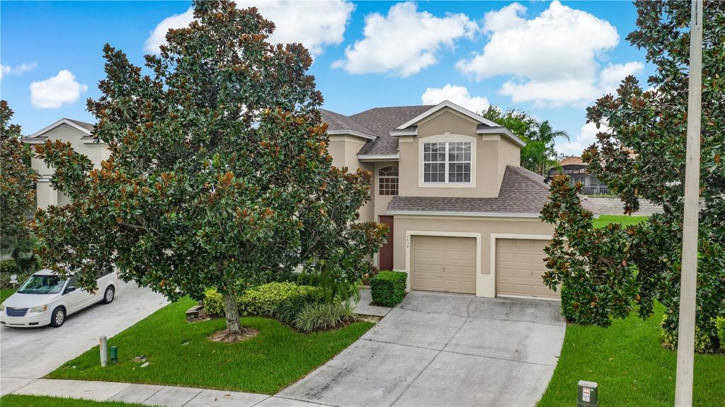Photo of 2634 Dinville Street, Kissimmee, FL 34747 (MLS # V4948323)