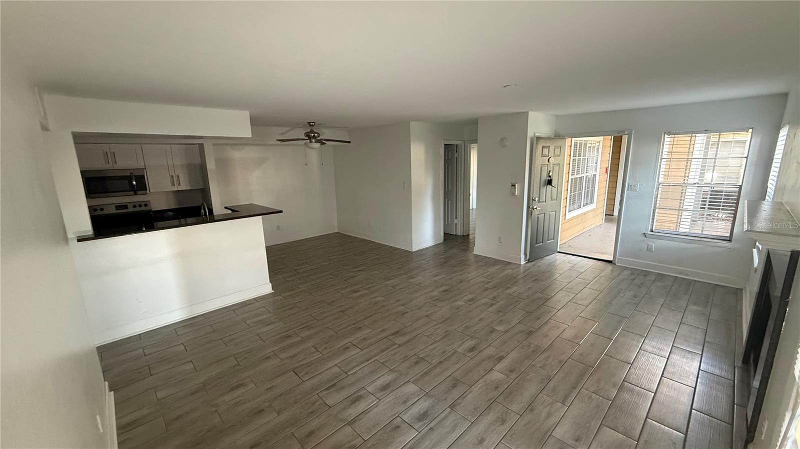 REGENCY GARDENS - Residential