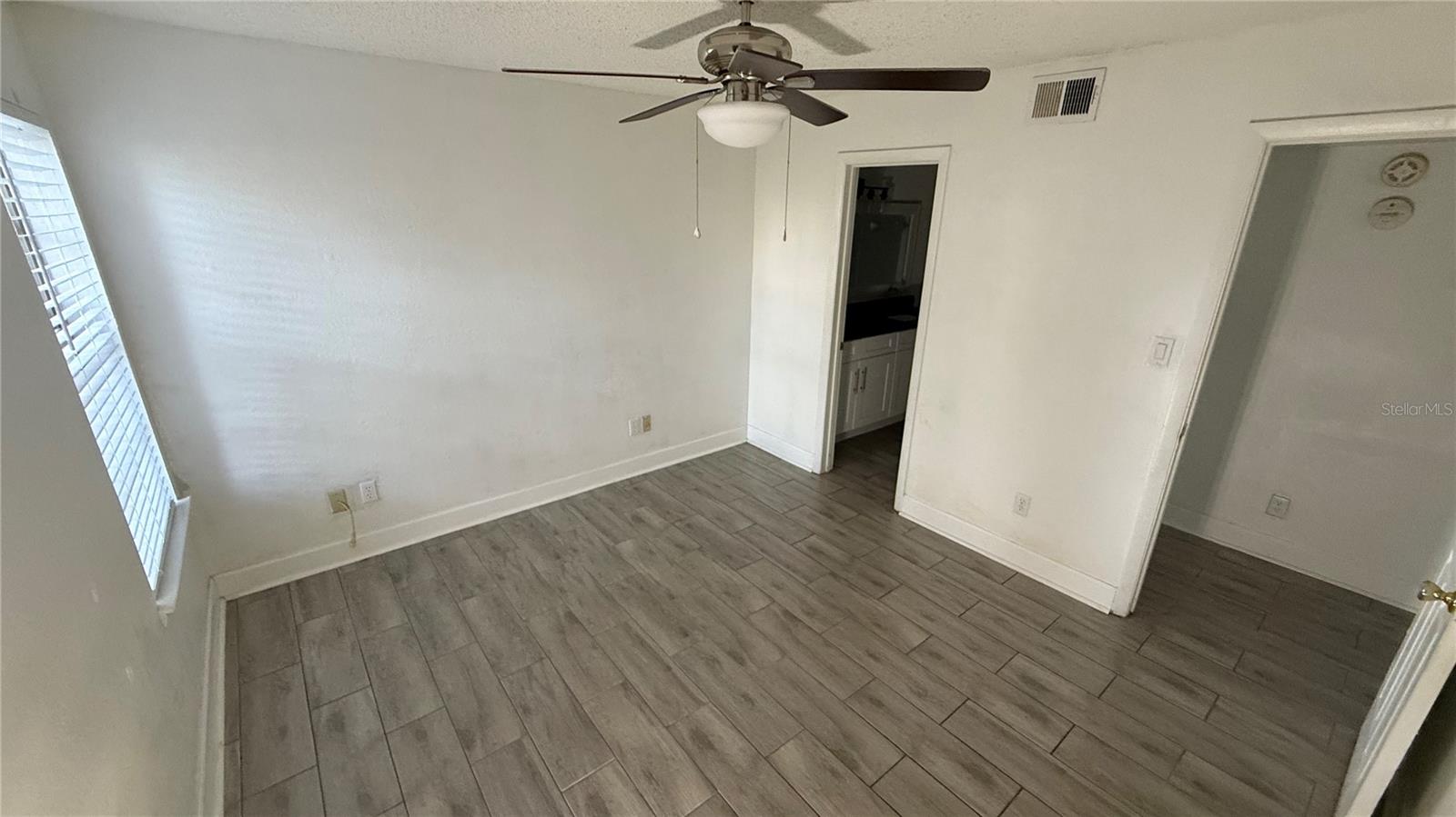 REGENCY GARDENS - Residential