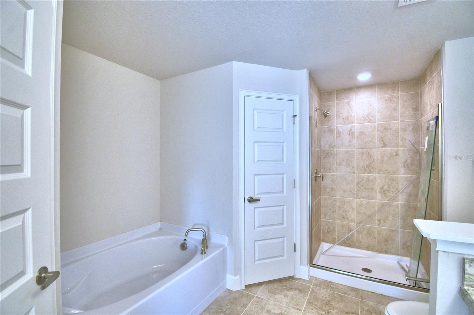 CADENCE CROSSING - Residential