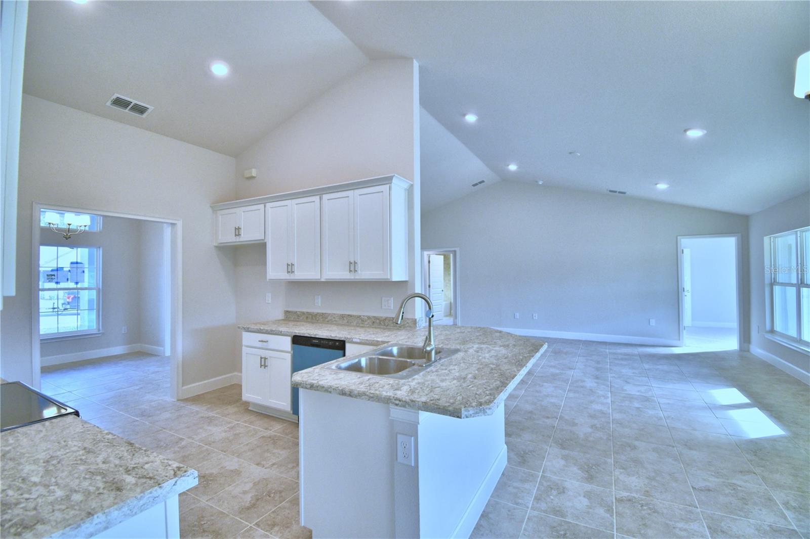 CADENCE CROSSING - Residential