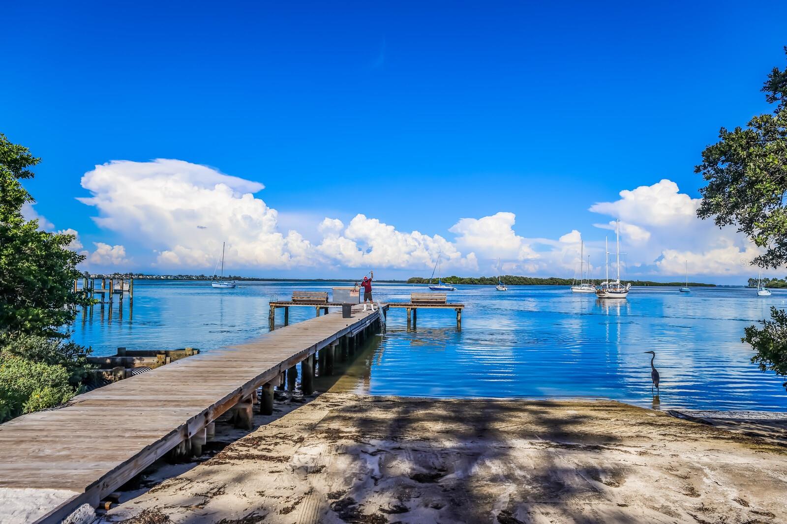 PELICAN HARBOUR & BEACH CLUB - Residential