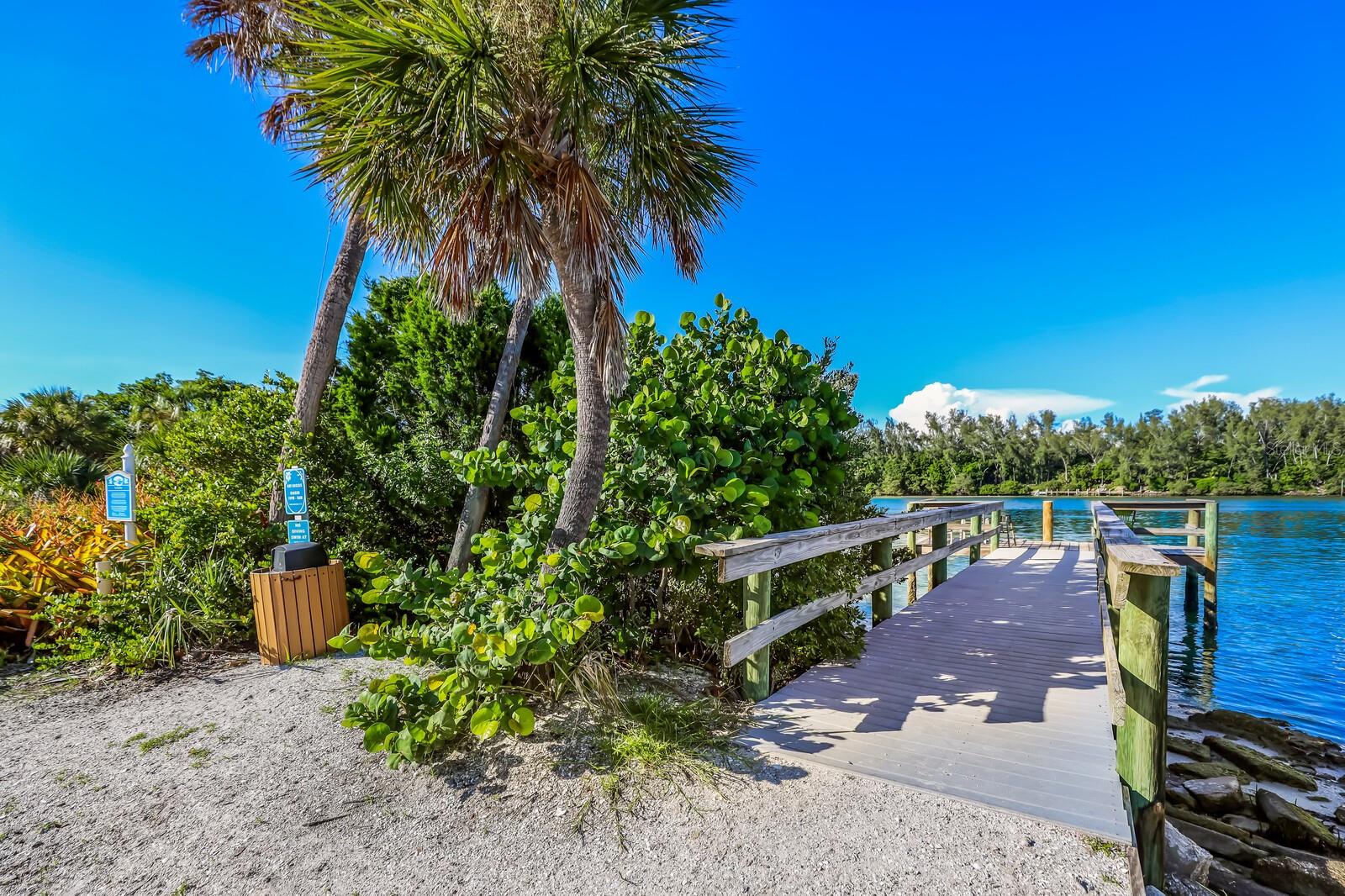 PELICAN HARBOUR & BEACH CLUB - Residential