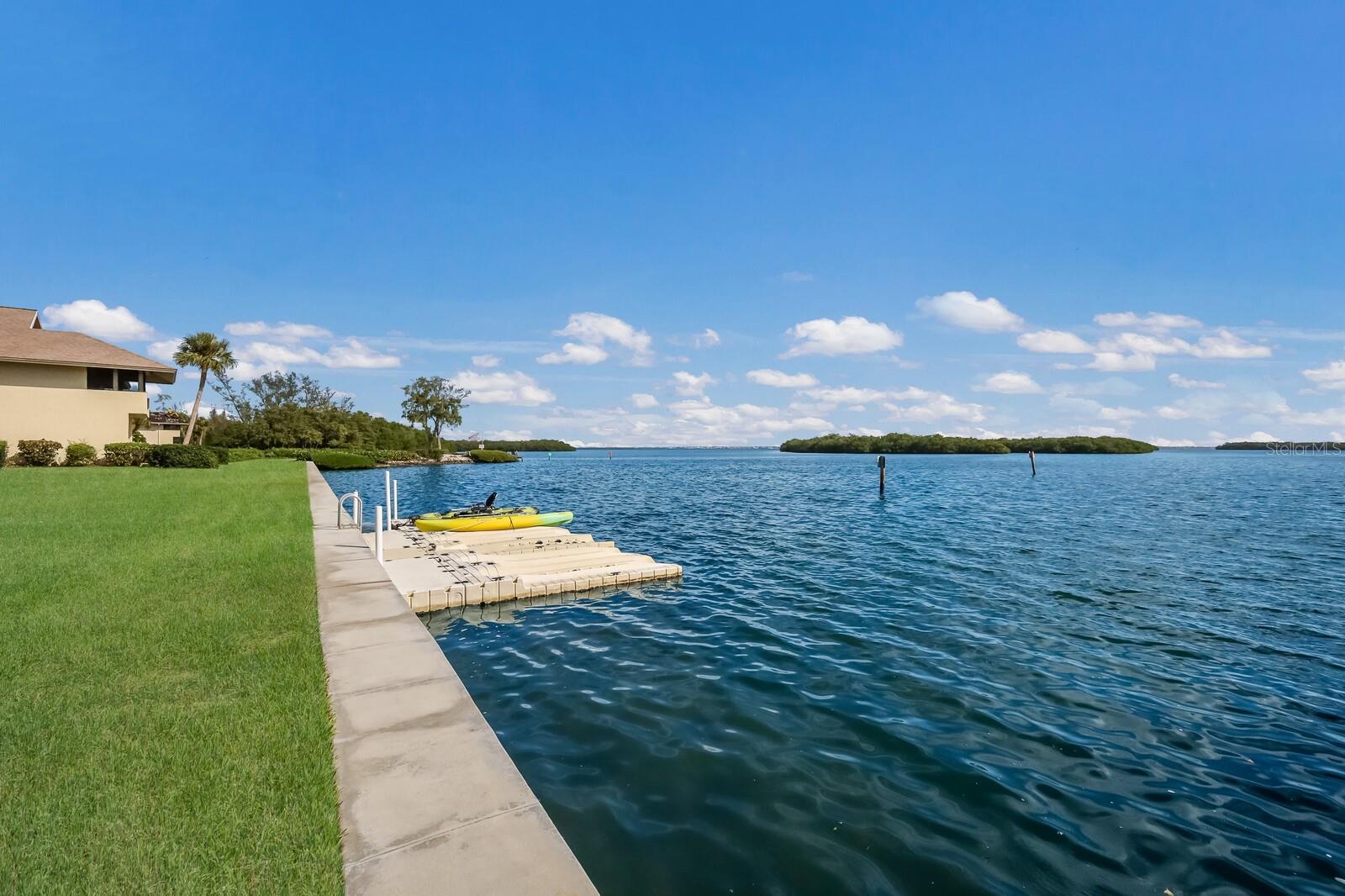 PELICAN HARBOUR & BEACH CLUB - Residential