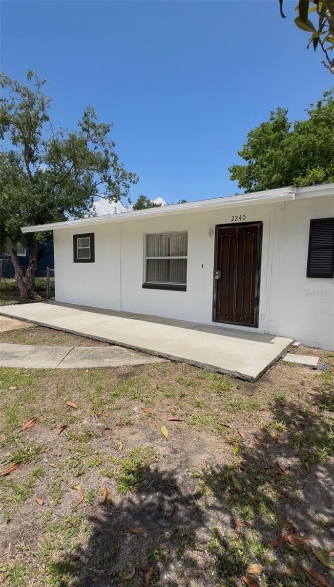 2240 WHITE SANDS DRIVE