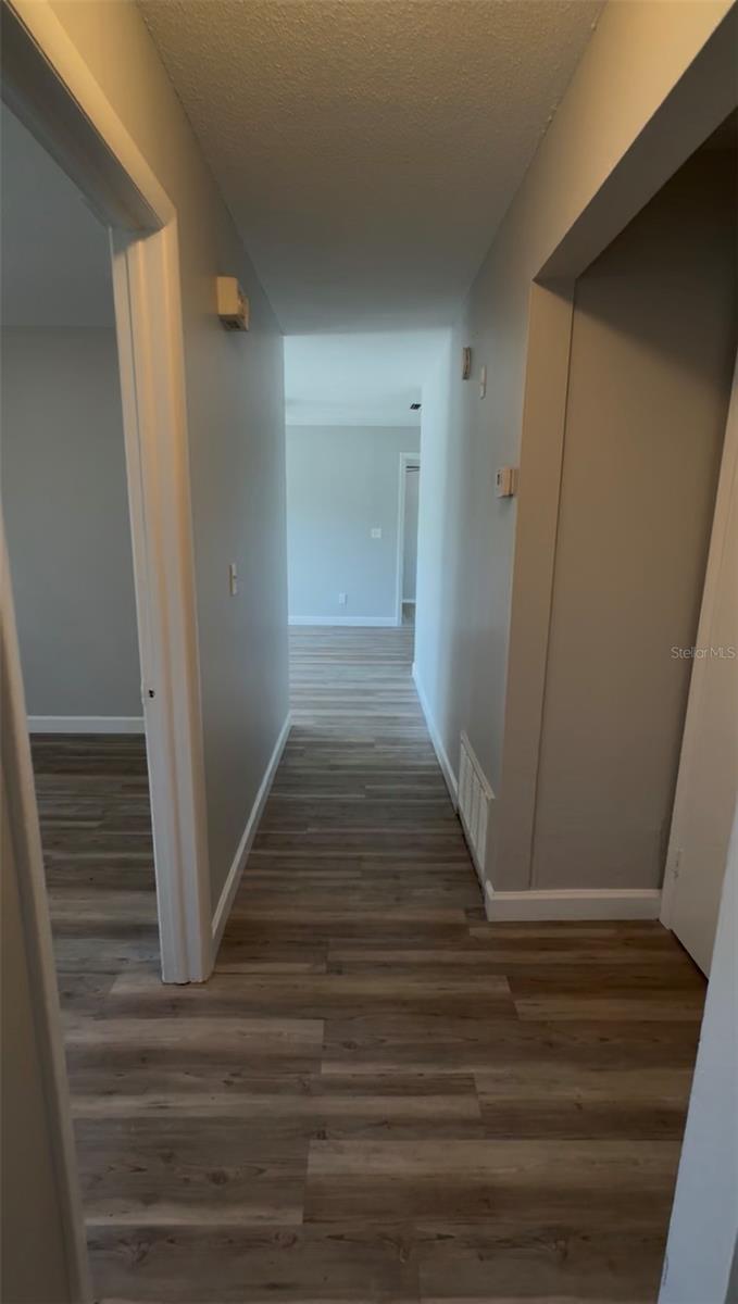 WHISPERING HILLS COUNTRY CLUB ESTATES SEC 05 - Residential
