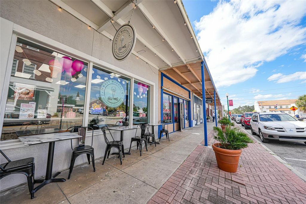 Photo of 203 W Oak Street, Arcadia, FL 34266 (MLS # C7517024)