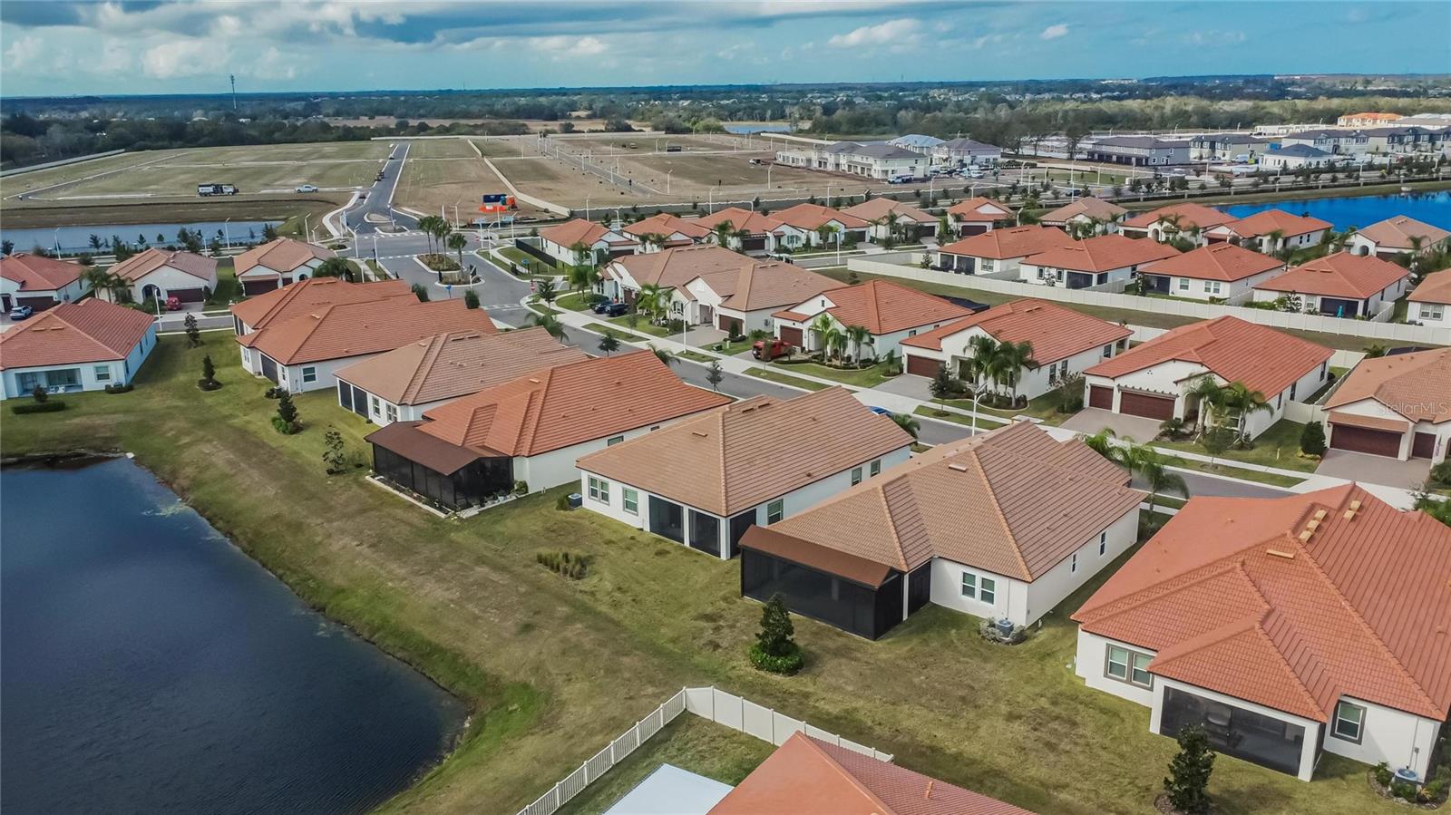 MEDLEY AT SOUTHSHORE BAY - Residential