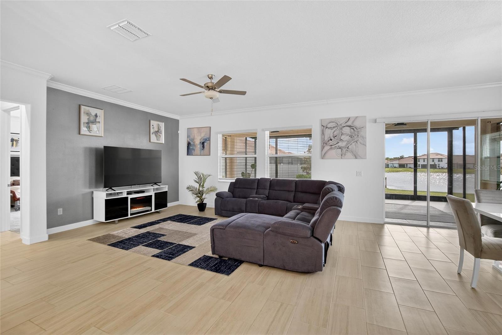 MEDLEY AT SOUTHSHORE BAY - Residential